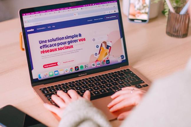 Voorbeelden van alledaagse zoektermen uit forums en sociale media